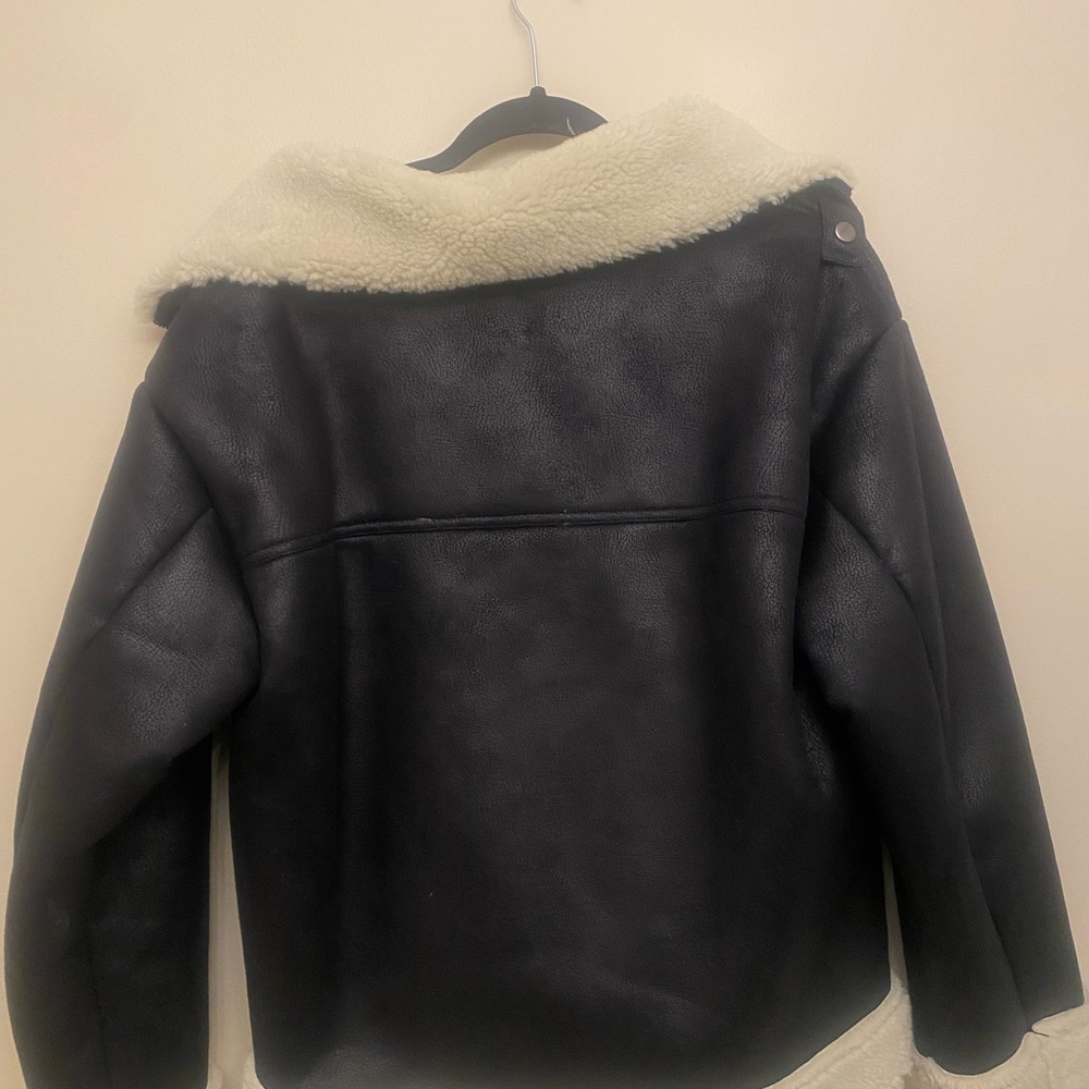 Jacket - Picture 4 of 5